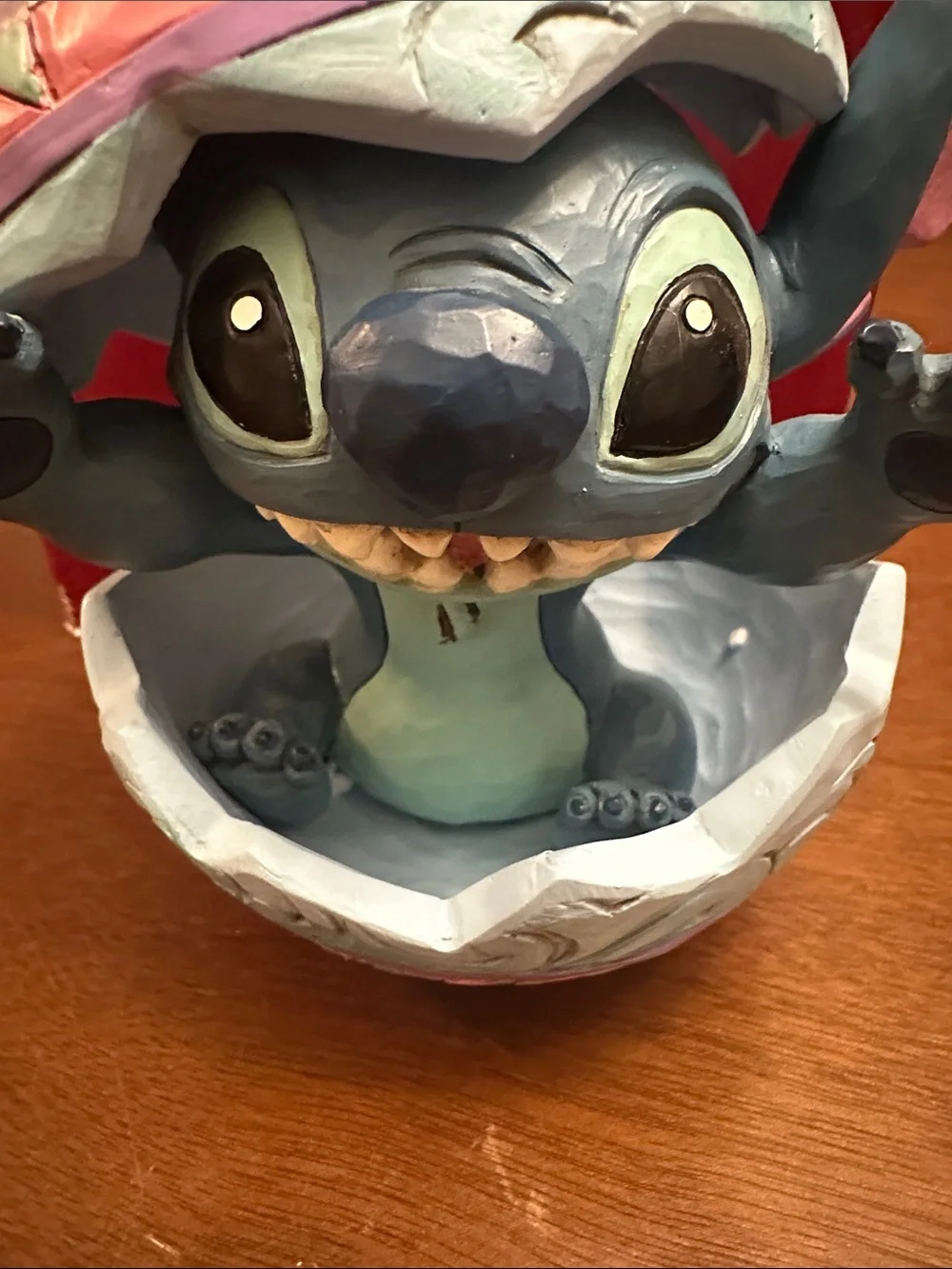Jim Shore Disney An Alien Harched! Stitch Figure with Pink Patterned Egg